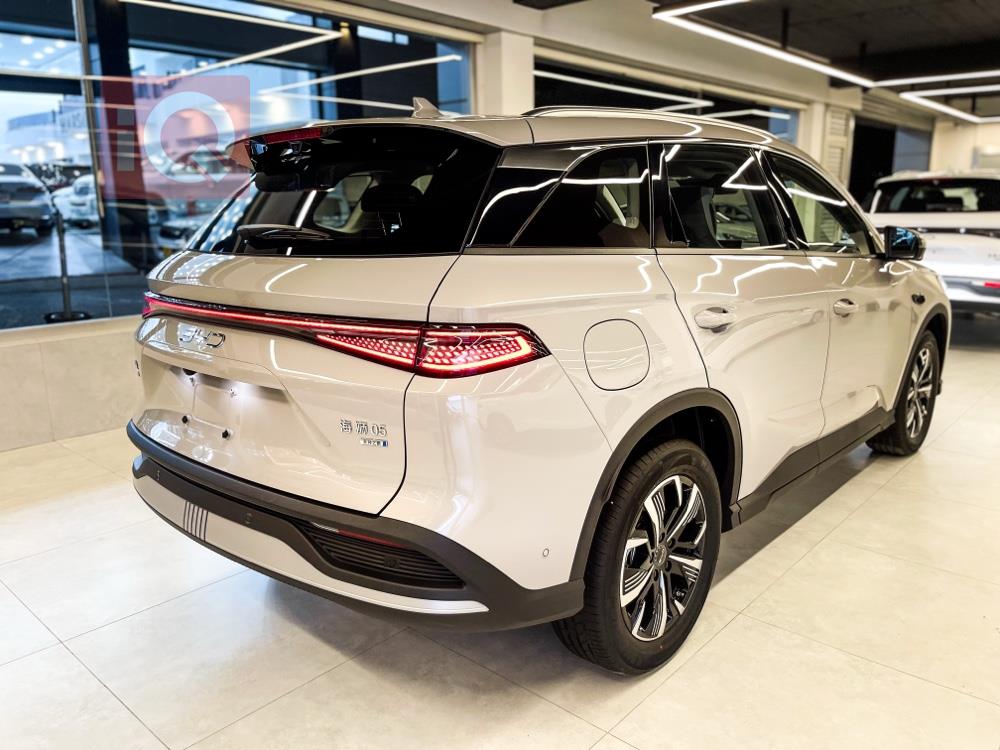 بي واي دي سيليون 7